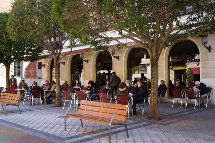 Archivo - Terraza en Valladolid.