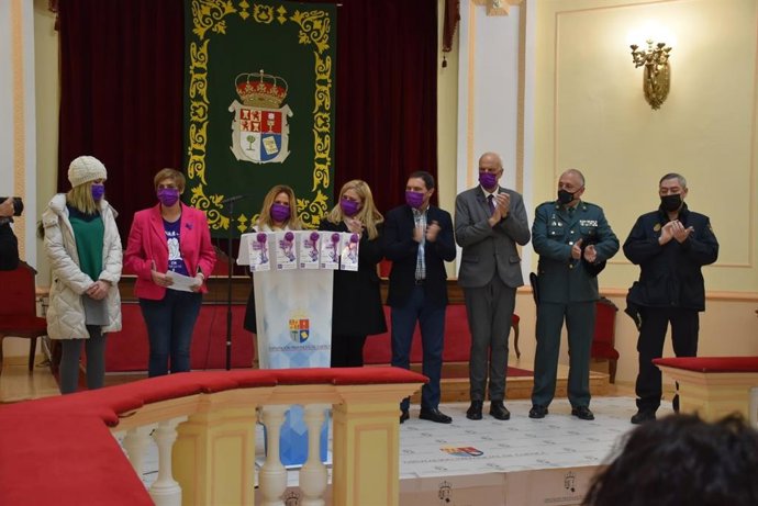 Acto institucional en conmemoración del 25-N organizado por la Diputación de Cuenca