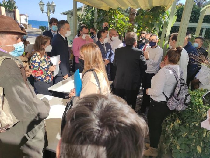 La movilización de los trabajadores evita el cierre de las cocinas de un hotel de cinco estrellas de Marbella