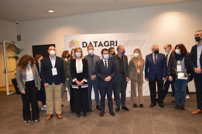 El presidente de la Generalitat Pere Aragons ha clausurado la primera jornada del Foro para el Impulso de la Transformación Digital en el Sector Agroalimentario (Datagri 2021) que se celebra en Lleida
