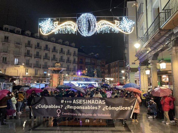 Cabecera de la manifestación en Fuente Dorada.