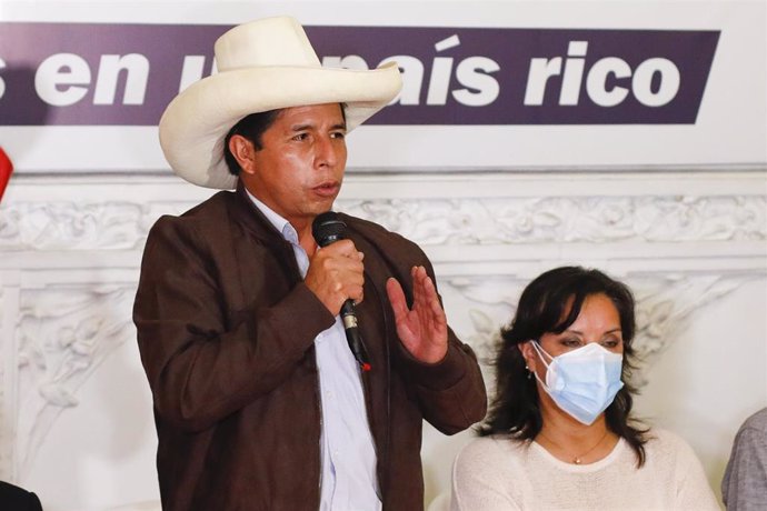 Archivo - Perú.- El exdiputado Hernando Cevallos será el próximo ministro de Sanidad si Castillo es proclamado vencedor