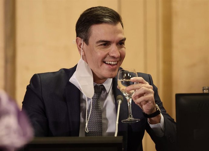 El presidente del Gobierno, Pedro Sánchez, en la inauguración del "Foro de Mujeres Parlamentarias" 