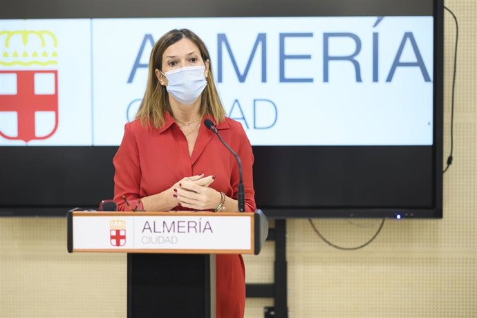 Archivo - La concejal de Urbanismo del Ayuntamiento de Almería, Ana Martínez Labella (PP).