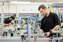 Archivo - Estudiante de Formación Profesional (FP) en una imagen de archivo