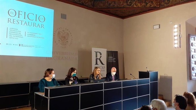 Acto de apertura de la jornada técnica 'El oficio de restaurar'