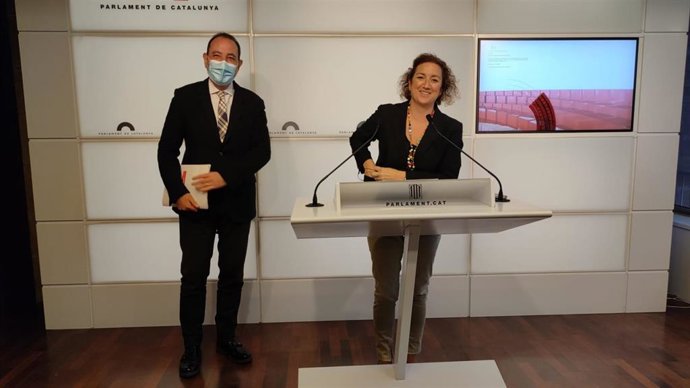 La portavoz del PSC en el Parlament, Alícia Romero, y el diputado del PSC-Units Ramon Espadaler