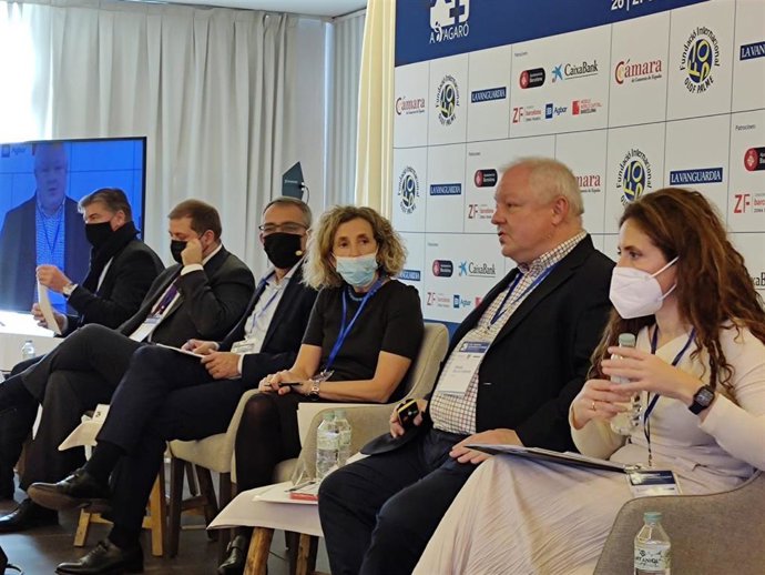 Imagen de la sesión 'Recuperar el crecimiento. Viabilidad empresarial y fondos europeos' de la XXVI Trobada d'Economia a S'Agaró (Girona)