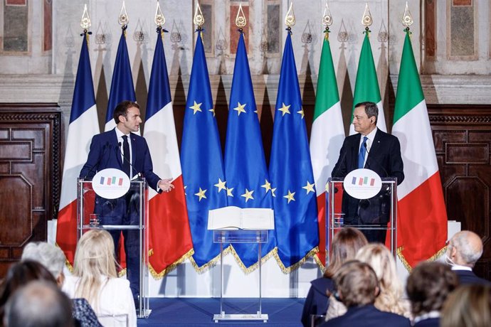El presidente francés Emmanuel Macron, y el primer ministro italiano, Mario Draghi.