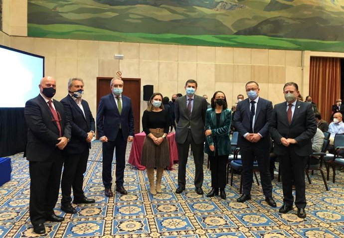 La consejera y portavoz del Principado, Melania Álvarez, en la jornada Rehabilitación y eficiencia energética de edificios. Oportunidades del Plan de Recuperación para el sector en Asturias