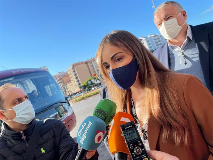 La portavoz del PP en el Ayuntamiento de Murcia, Rebeca Pérez