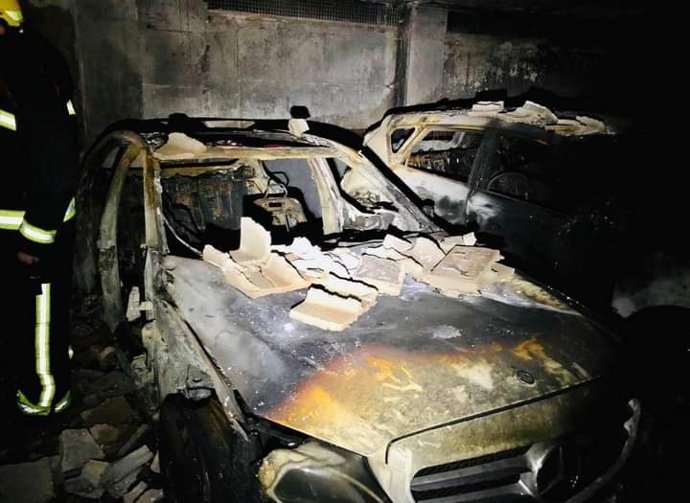 Estado del garaje afectado por el fuego.