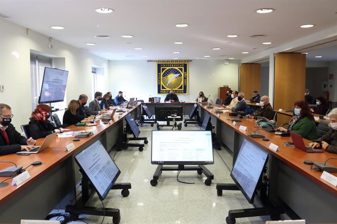 El Consejo de Gobierno de la Pablo de Olavide ha aprobado el proyecto de reforma de su Reglamento Electoral para regular el voto electrónico.