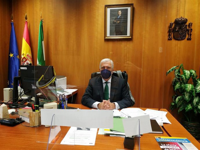 Archivo - El juez decano de Málaga, José María Páez.