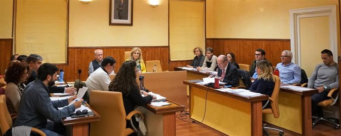 Archivo - Pleno de Castilleja de la Cuesta