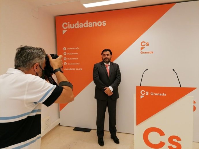 Archivo - El coordinador provincial de Ciudadanos (Cs) en Granada y director general de Administración Local en la Junta de Andalucía, Joaquín López-Sidro