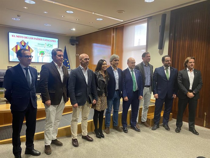 El evento ha tenido lugar en la Sala Goya del Palacio de La Aljafería.