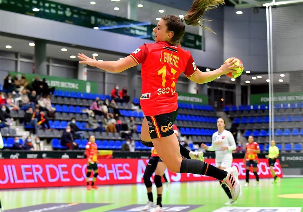 La jugadora de la selección española femenina de balonmano Jennifer Gutiérrez