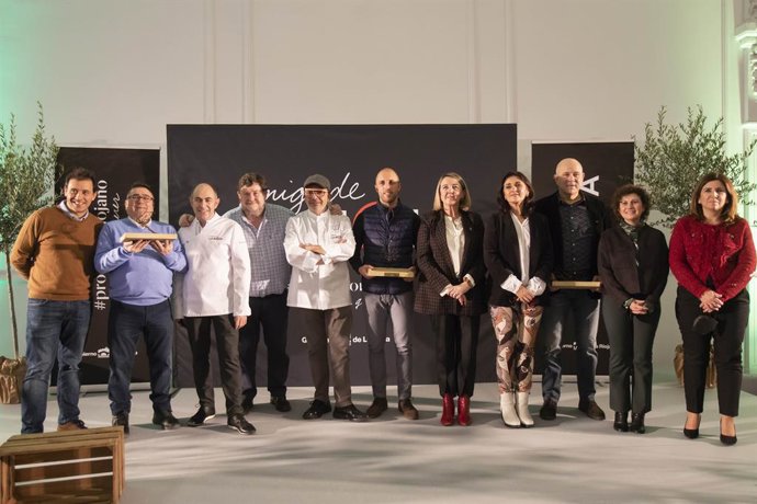 Ejecutivo regional nombra a los cocineros Jesús Sánchez 'Amigo de La Rijoa' e Ignacio Echapresto 'Embajador de La Rioja'