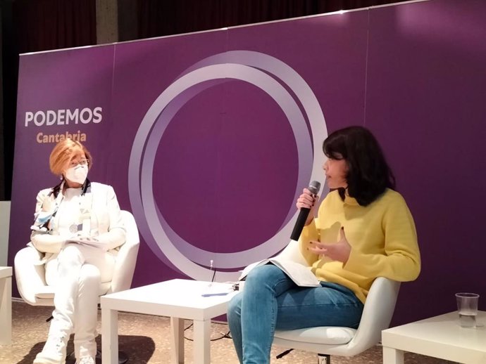 La portavoz de Podemos, Isa Serra, en el debate 'Enfoque Horizonte 2030'.