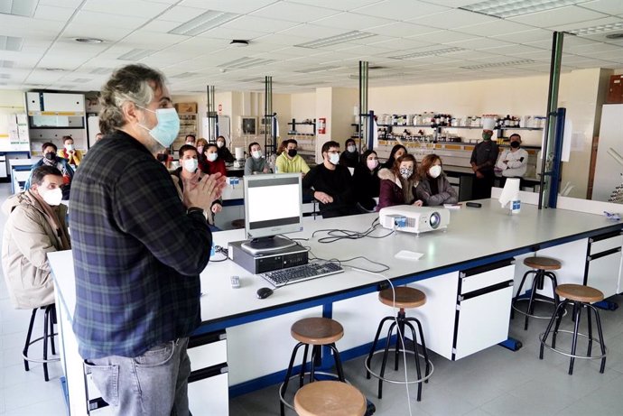 La UR acoge el taller 'La ciencia en la cocina', dentro de la Semana de la Ciencia y la Innovación