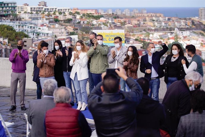 Foto de familia tras la presentación del proyecto de Coalición Canaria de Gran Canaria
