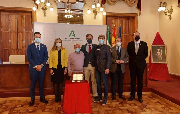 La Hermandad de Jesucristo Resucitado recibe el XV 'Premio La Hornacina'