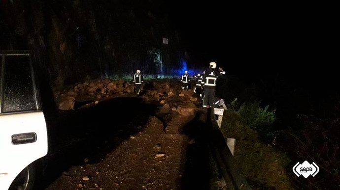 Imagen del accidente en Tineo.