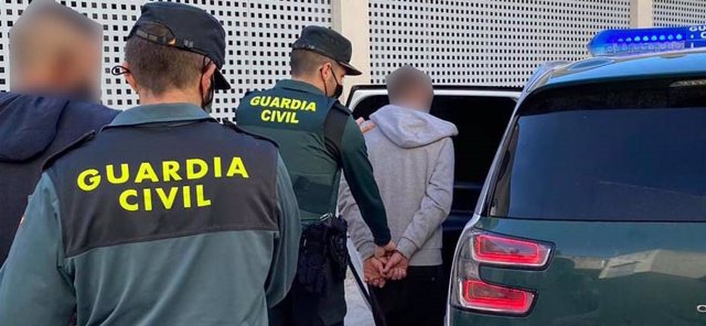 Guardia Civil detiene a cuatro personas por robo y coacciones en Santanyí