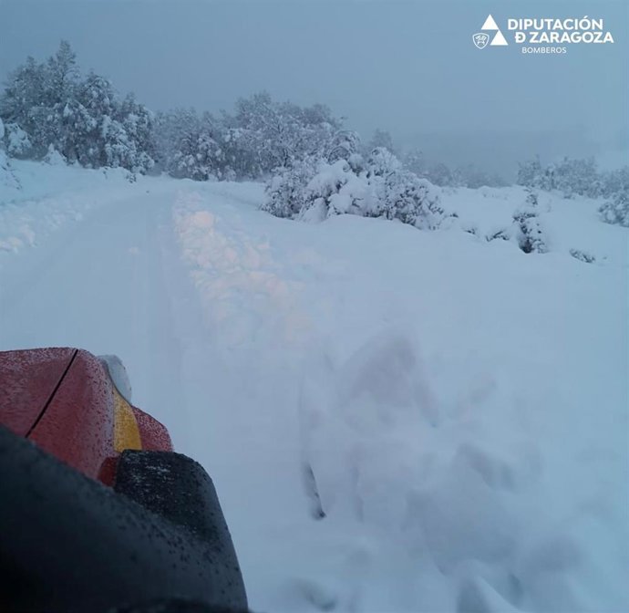 Máquina quitanieves Diputación de Zaragoza.