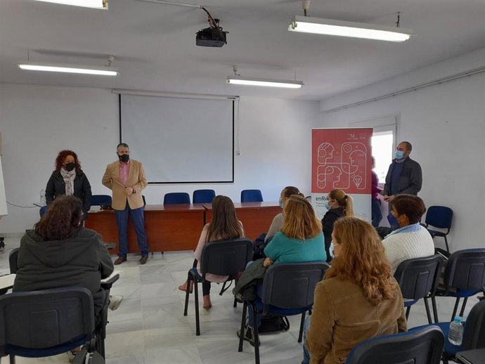 Cómpeta inicia un curso de gestión en turismo activo para formar a colectivos vulnerables