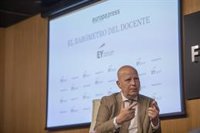 Educación a expensas de que Salud comunique cuándo comenzará a vacunar a los menores de 12 años