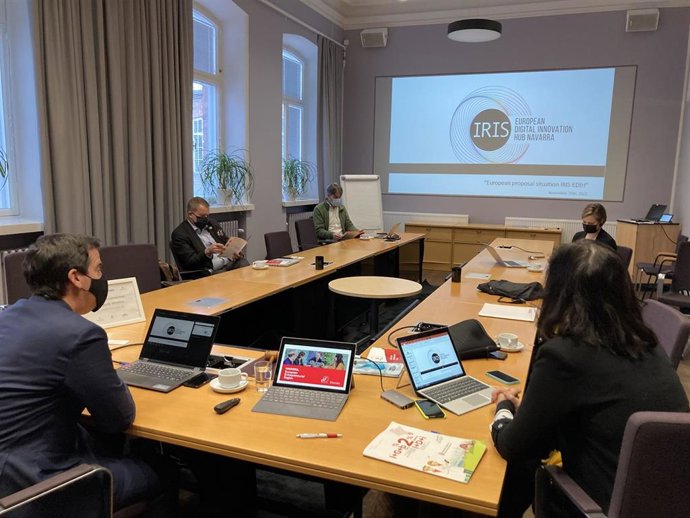 Imagen de la reunión.