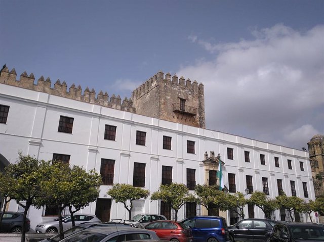 Archivo - Plaza del Cabildo de Arcos