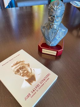 La Diputación edita un libro sobre la vida del político y médico malagueño Gálvez Ginachero
