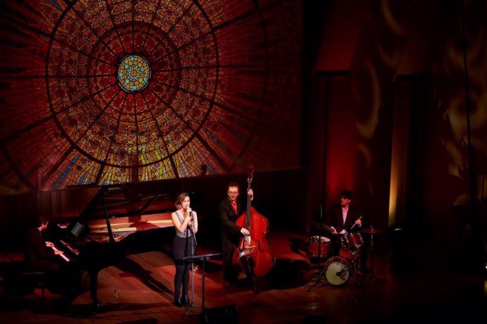 Concert al Petit Palau per commemorar els 15 anys del Tanatori Ronda de Dalt 