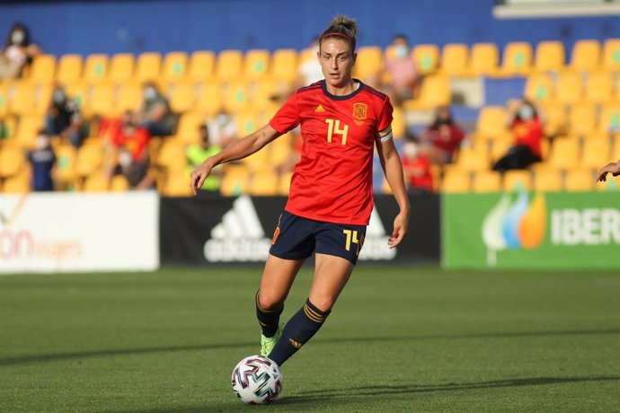 Archivo - Alexia Putellas durante un partido con la selección española femenina de fútbol
