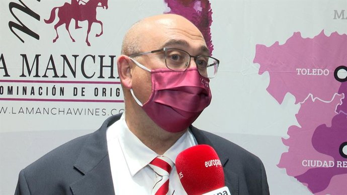 El gerente de la DO Mancha, Ángel Ortega