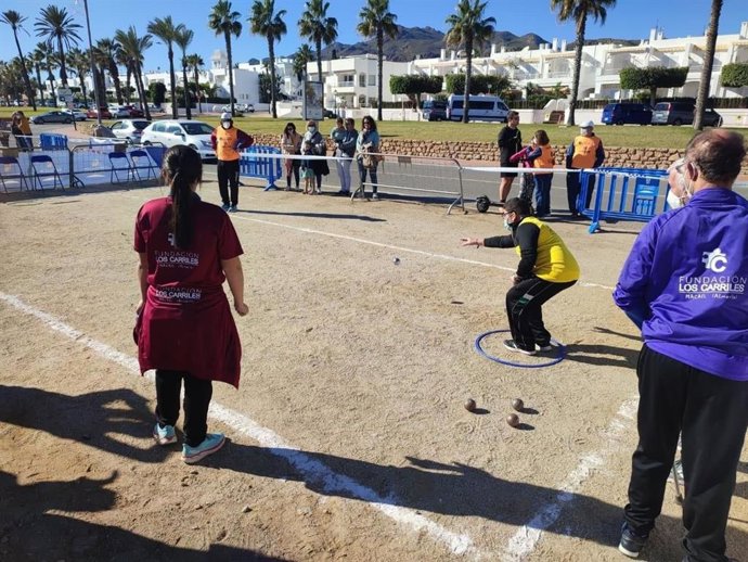 Momento de los campeonatos de petanca en Mojácar (Almería)