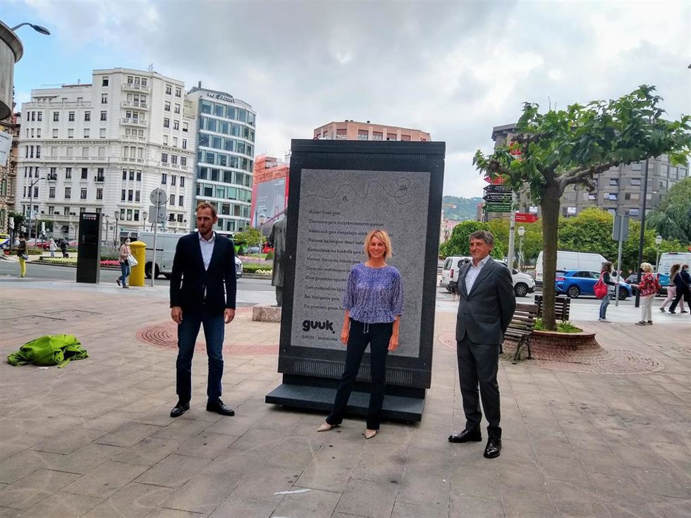 Archivo - Juanan Goñi, Ana Urrutia y Jon Ander de las Fuentes, de Guuk