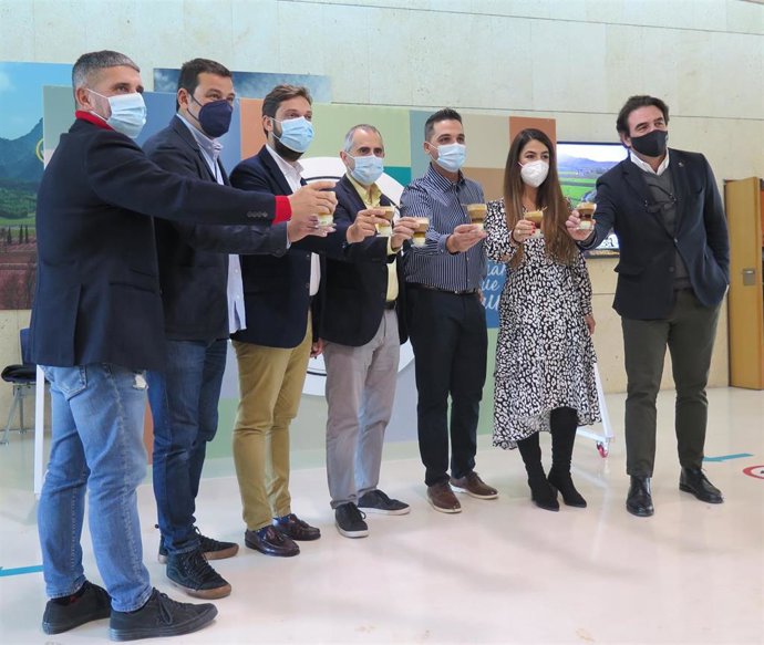 Presentación de la acción solidaria #CAFÉPORLAPALMA,