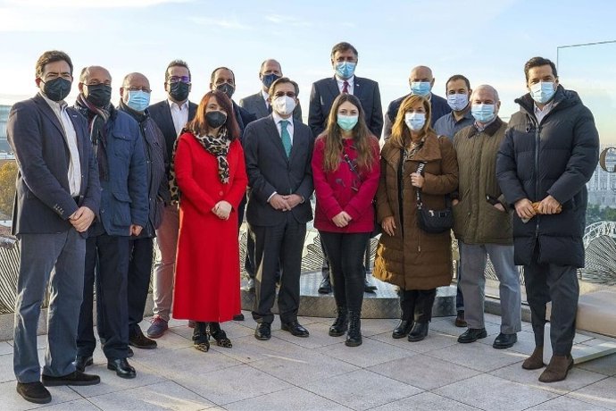 El subsecretario de Turismo de Chile, José Luís Uriarte Campos, ha visitado España y ha recibido a los principales turoperadores españoles.