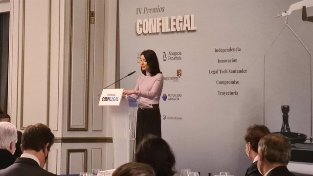 La ministra de Justicia, Pilar Llop, en la entrega de los Premios Confilegal.