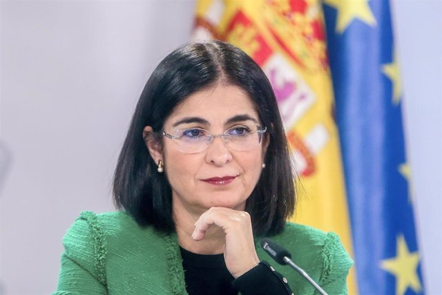 La ministra de Sanidad, Carolina Darias, durante una rueda de prensa tras la Conferencia Intersectorial de Medioambiente conjunta con el Consejo Interterritorial de Salud, a 24 de noviembre de 2021, en Madrid (España). 