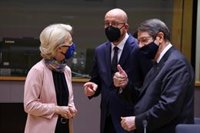 UE.- Los líderes de la UE descartan una reunión extraordinaria sobre ómicron, que evaluarán ya en la cumbre de diciembre