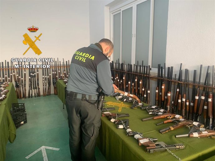 La Guardia Civil de Málaga subastará 814 armas de distintas categorías