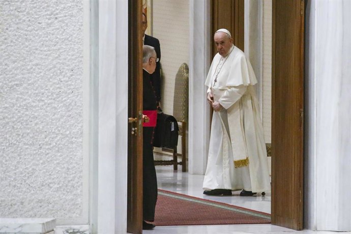 El Papa de camino a la Audiencia General