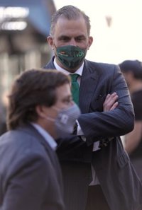 Vox insiste en no apoyar los presupuestos de Almeida con "negociaciones trileras de despacho" o "intercambios de cromos"