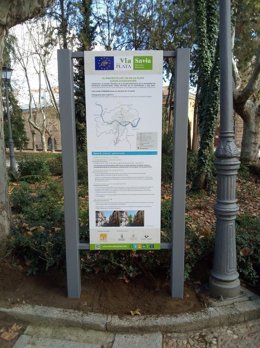 Panel 'Life Vía De La Plata' En La Plaza Colón De Salamanca.
