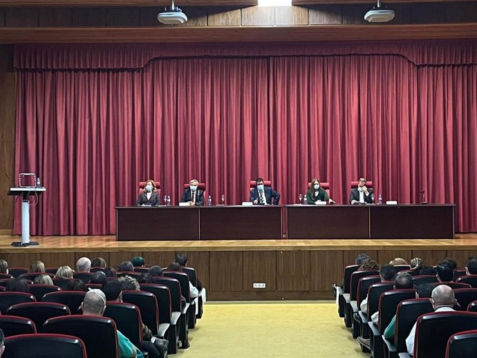 José Pedro Fernández Ha Asumido Este Miércoles La Gerencia Del Complejo Asistencial Universitario De León (CAULE).